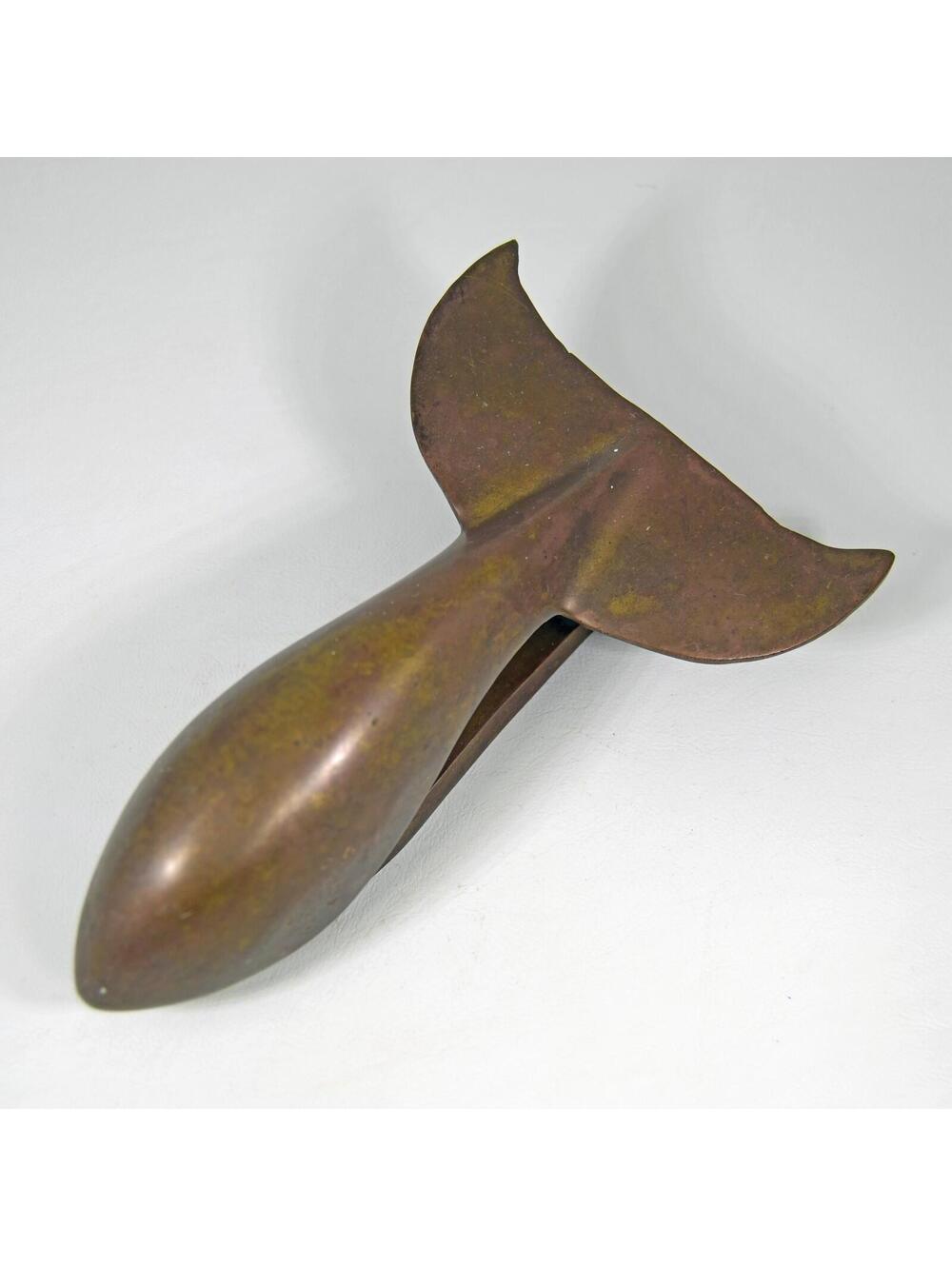 VTG Heavy Brass Whale Tail Door Knocker Beach House Sea Ocean Cottage Fish 7"